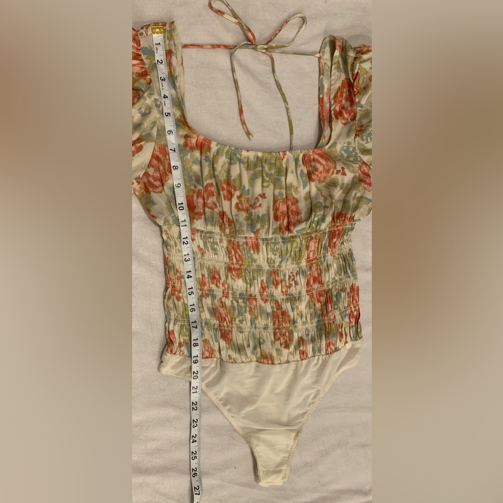 Free People Intimately Smock It To You Bodysuit size Medium Floral Ivory Smocked - Picture 8 of 15